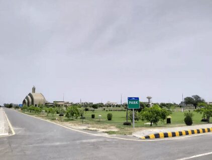 156-P 1 Kanal plot available For Sale in Lahore Motorway City