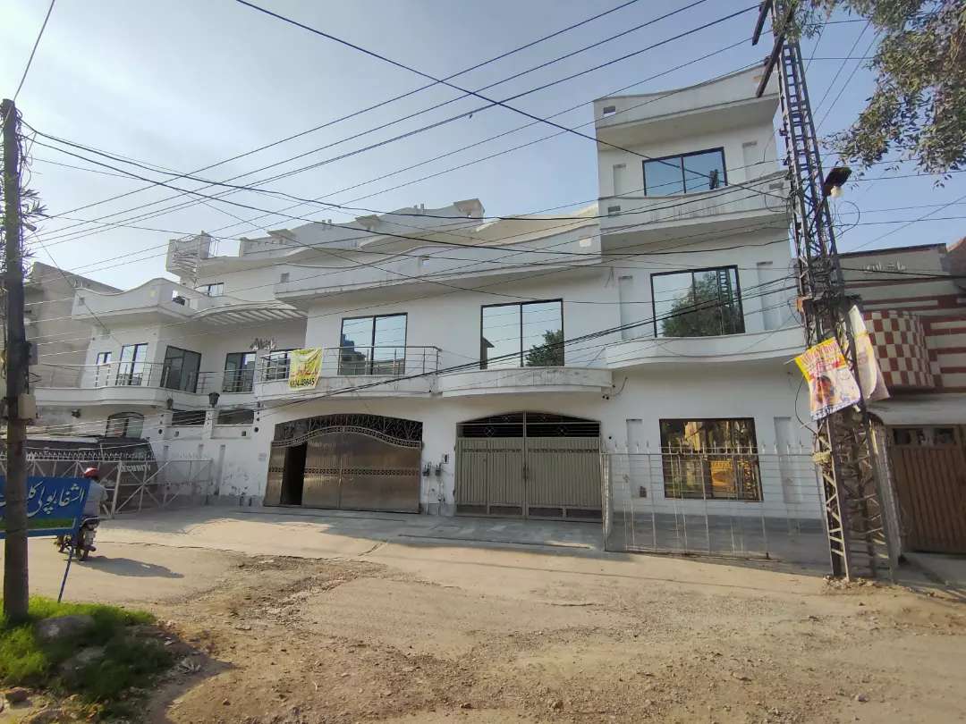 13 Marla House For Sale in Gulshan-e-Ravi Lahore