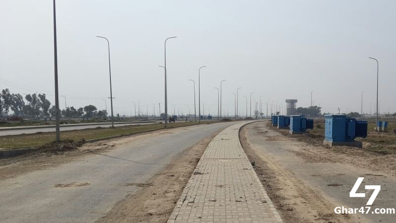 5 Marla Plot for Sale in DHA 9 Town Block B Lahore