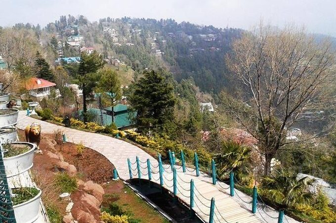 Murree Hills Residencia Patriata||