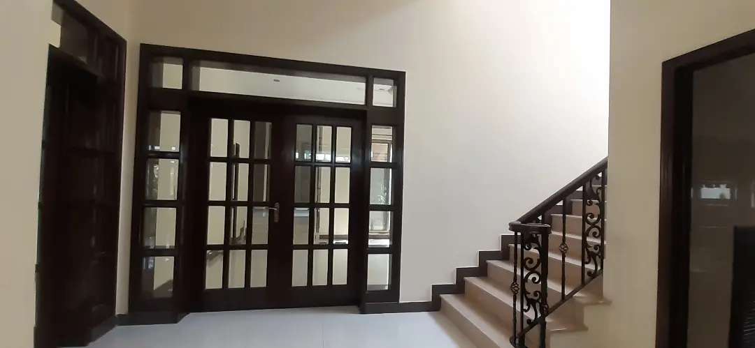 1 Kanal Full House For Rent in DHA Phase5 Lahore