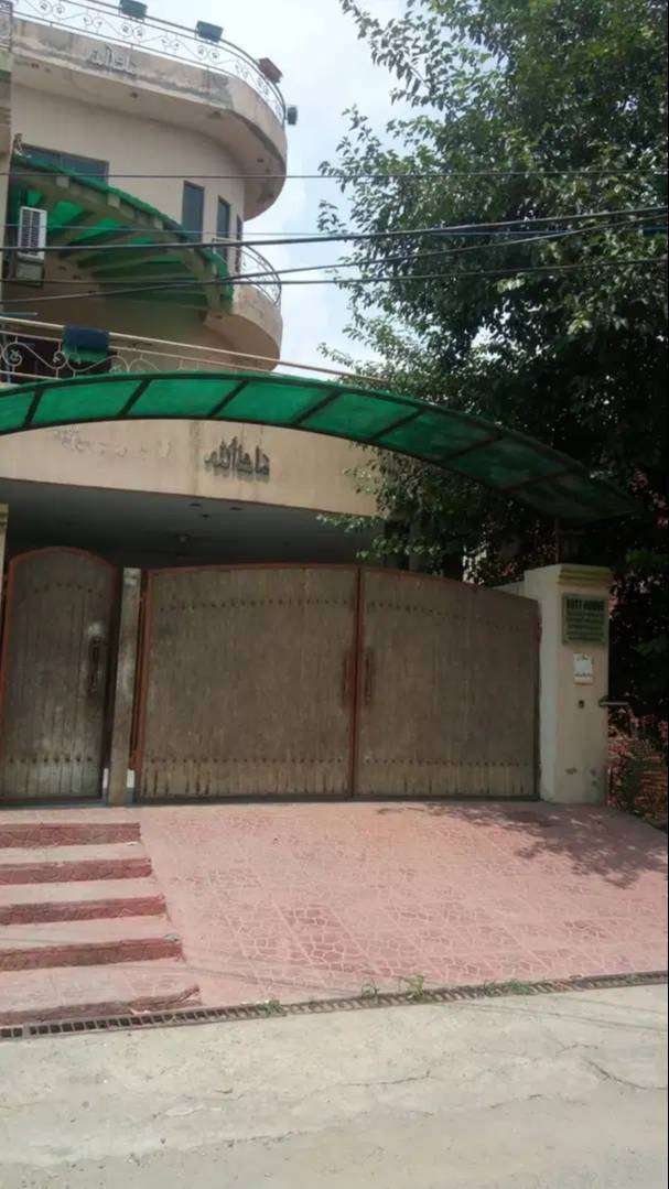 11 Marla Ground floor for rent in Lahore medical housing