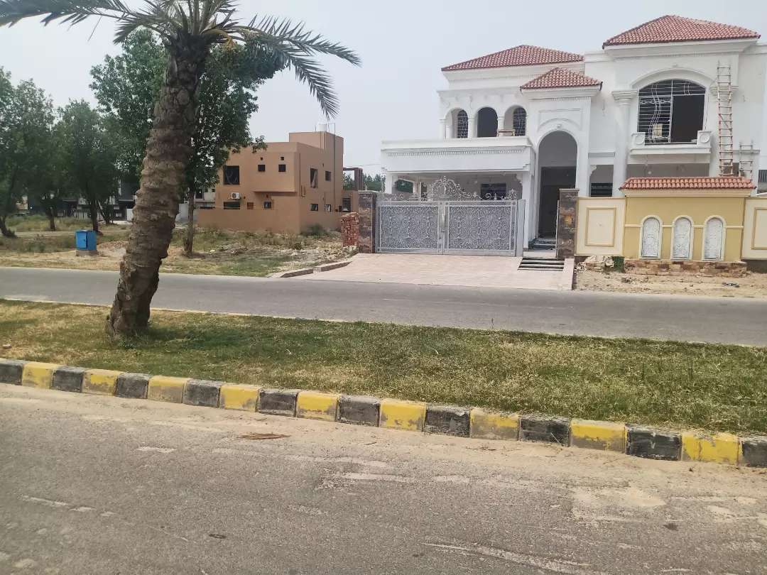 1 Kanal Residential Plot For Sale in Khayaban-e-Amin Defence Road Lahore