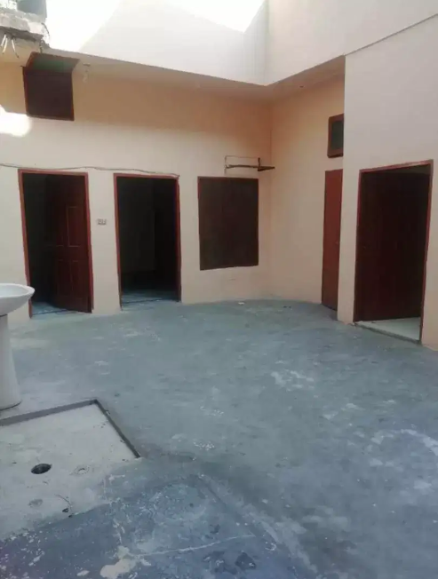 Portion With 3 Bed For Rent Lahore