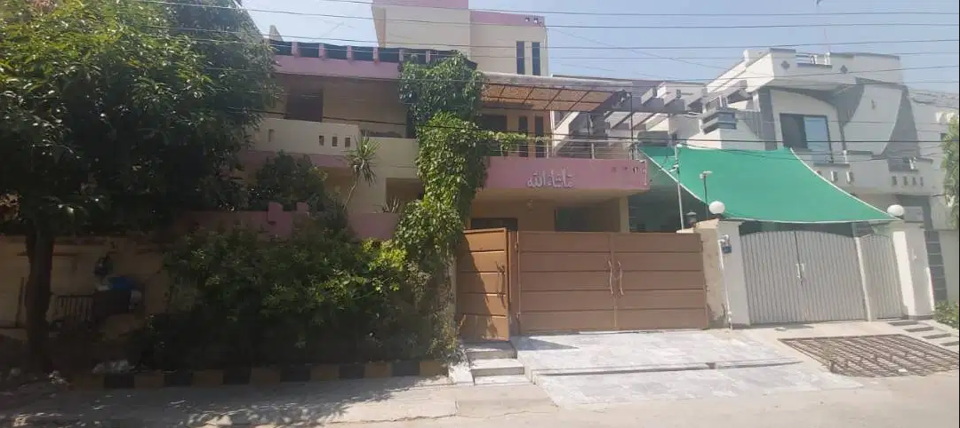 10 Marla House For Sale Wapda Town Lahore