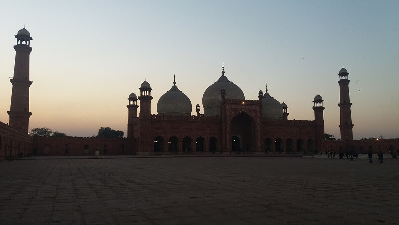 The Magnificent Badshahi Mosque Lahore of Mughal Era » 