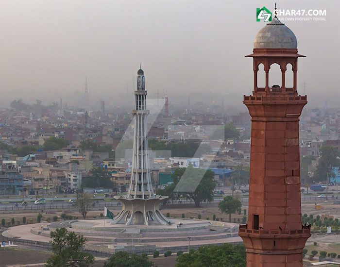 Historical monuments in Lahore